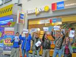 Solidaritätsaktion bei "Reiseland" Göttingen